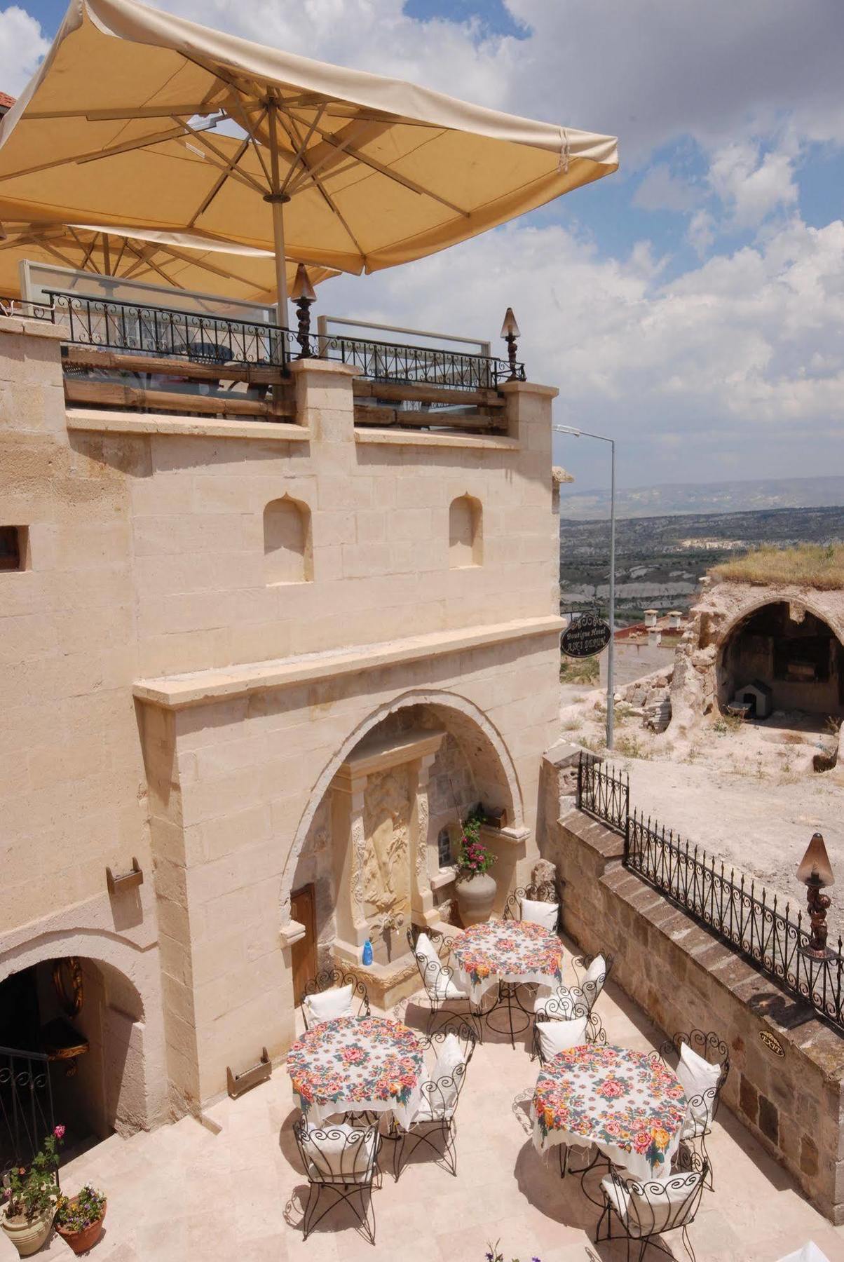 Mimi Cappadocia Luxury Cave Hotel Uçhisar Extérieur photo